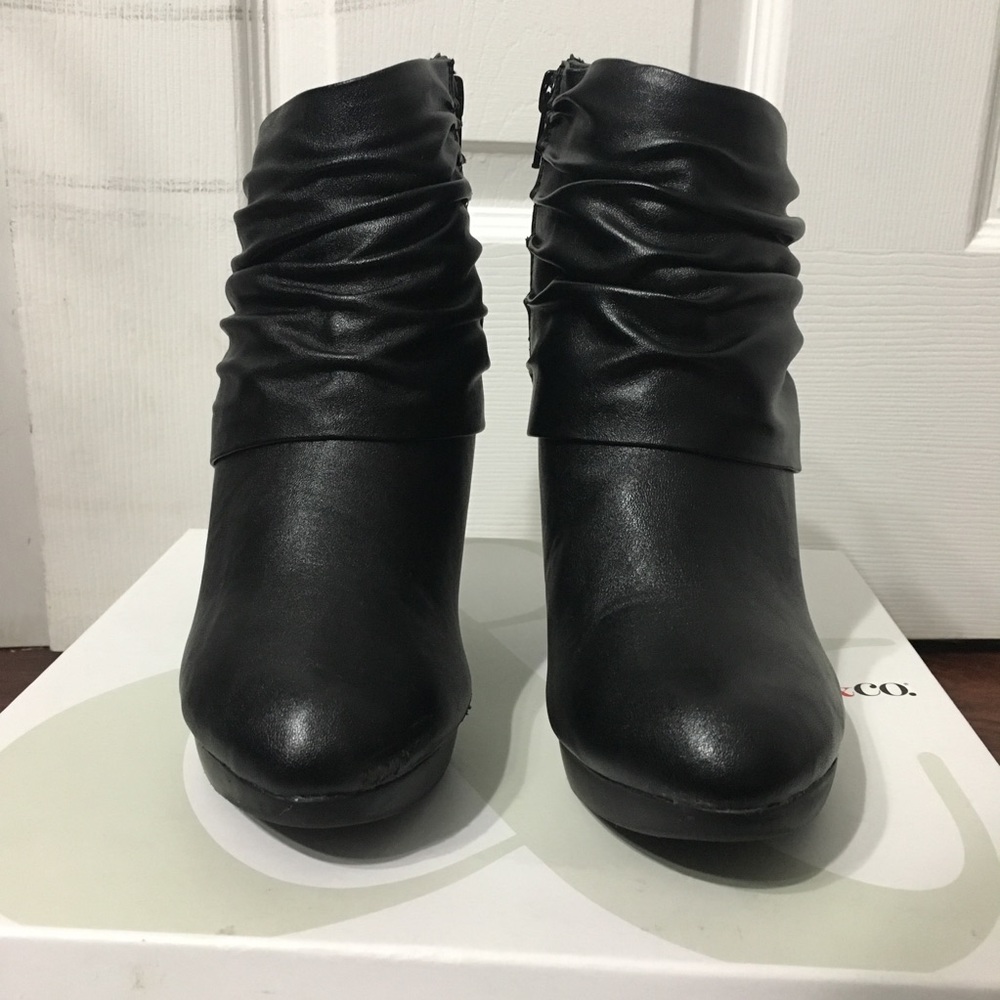 Black Ankle Boots | 6.5 - Picture 2 of 4